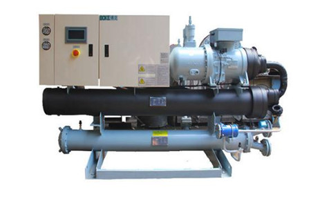 為什么水冷螺桿式冷水機組中會有污垢沉積？